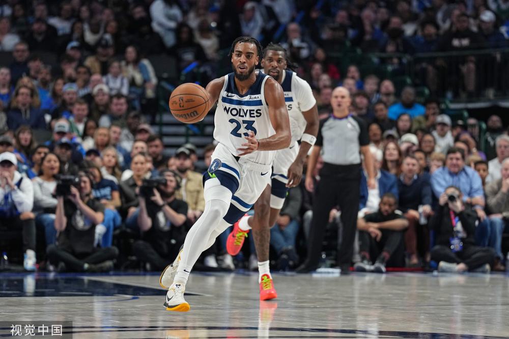 坚实一步 坚实一步