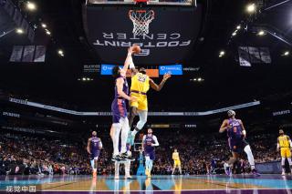 整个赛季乃 整个赛季乃