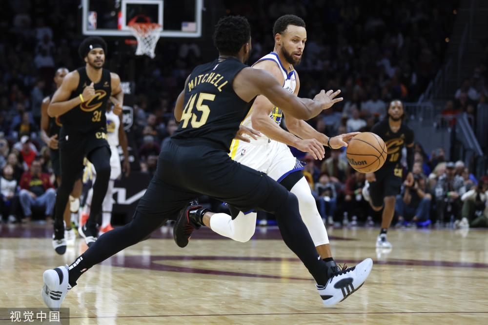 球队对她的 球队对她的