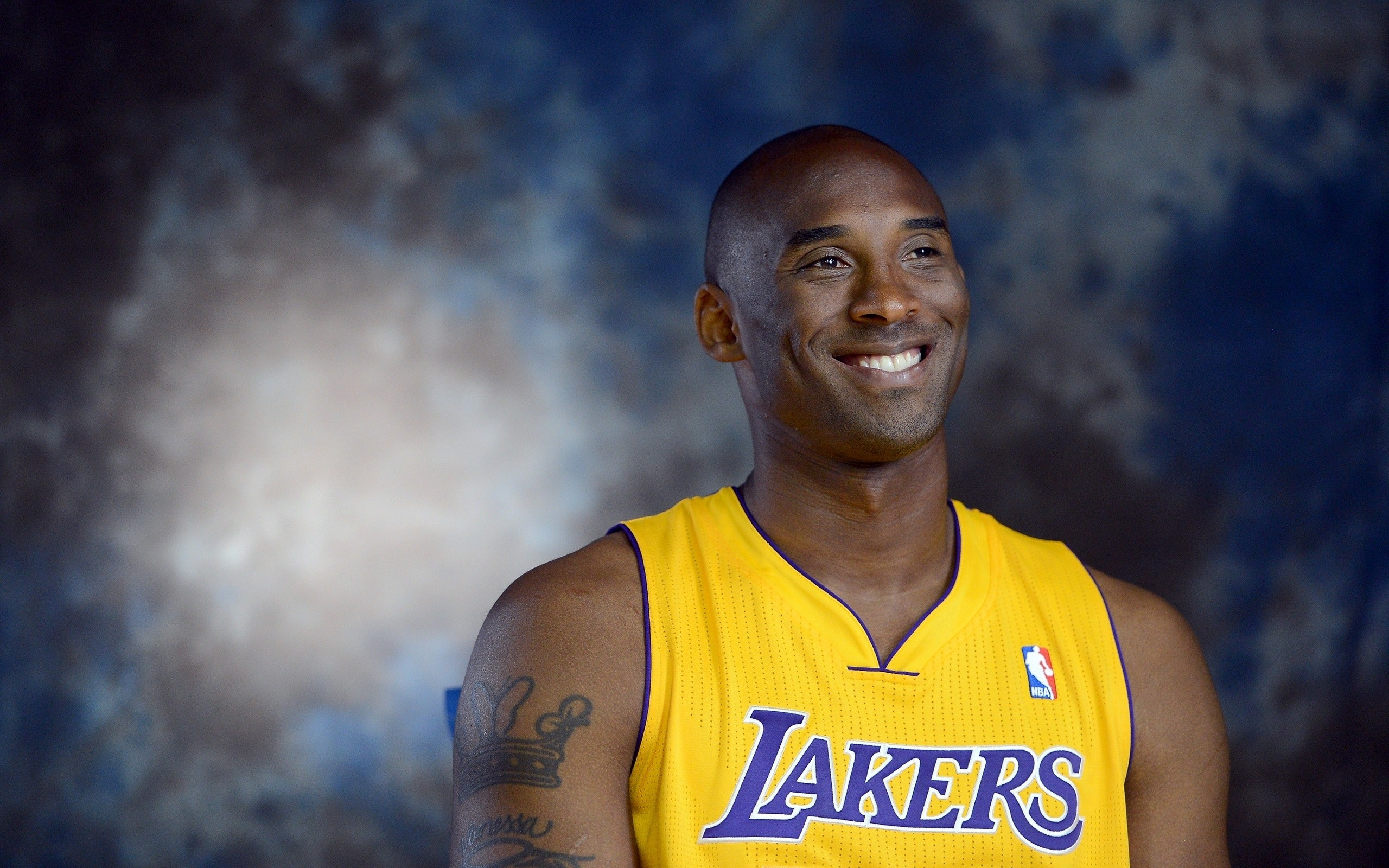 留在皇马意 留在皇马意