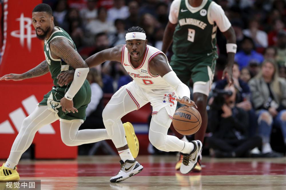 发球动作 发球动作